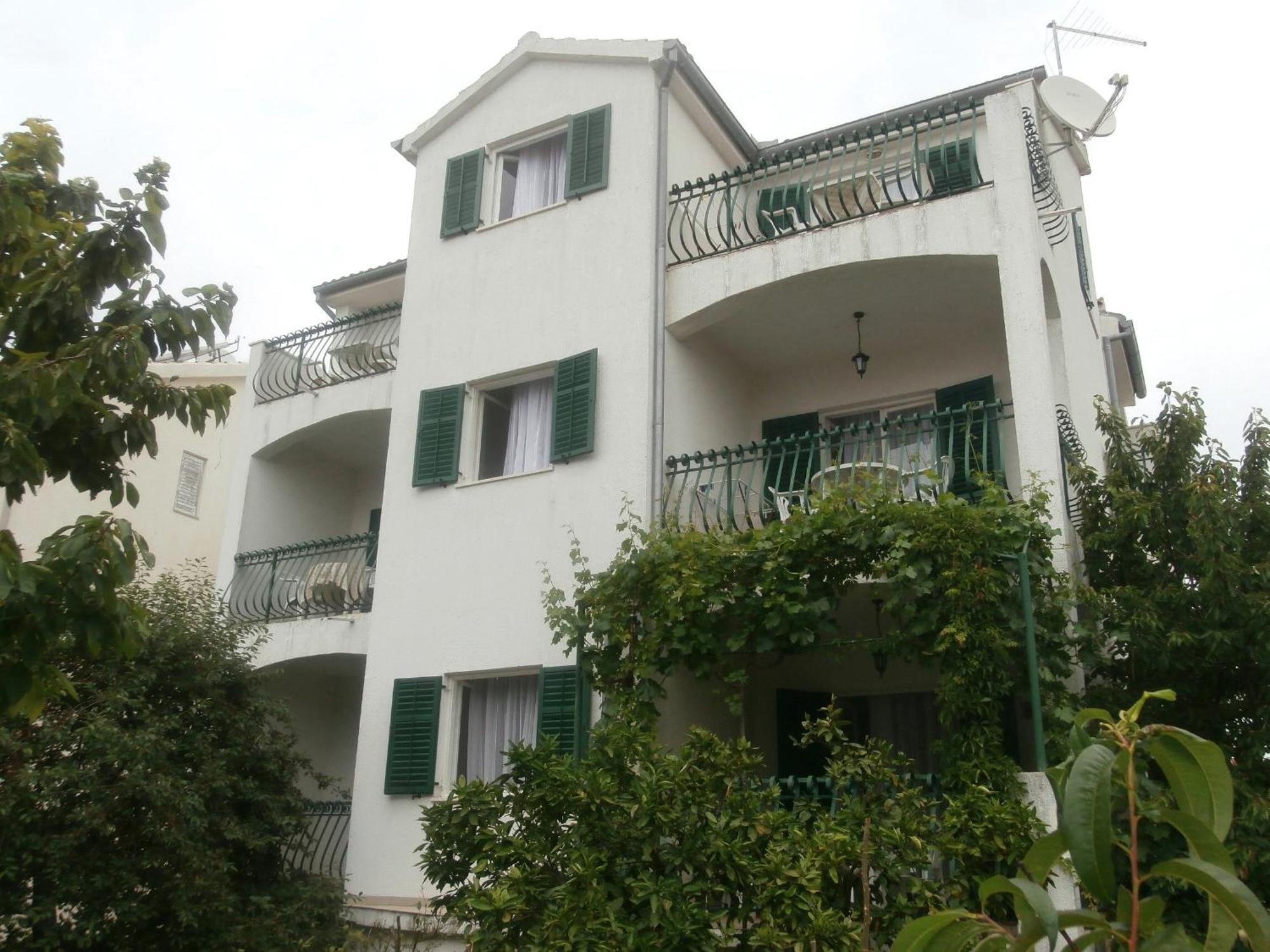 Apartments Nada Водице Экстерьер фото